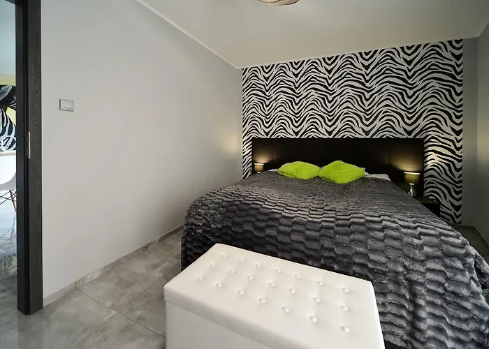 Sun & K2 Black & White * Карпач