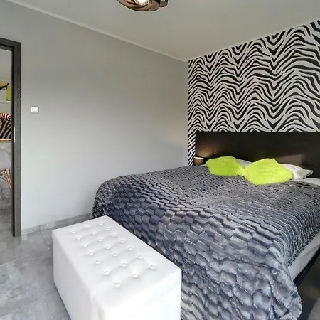 Sun & K2 Black & White Karpacz