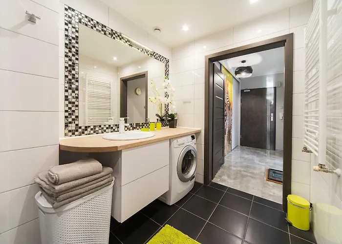 Lägenhet Sun & K2 Black & White