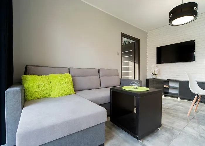 Apartament Sun & K2 Black & White