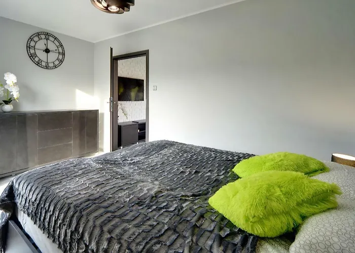 Sun & K2 Black & White *